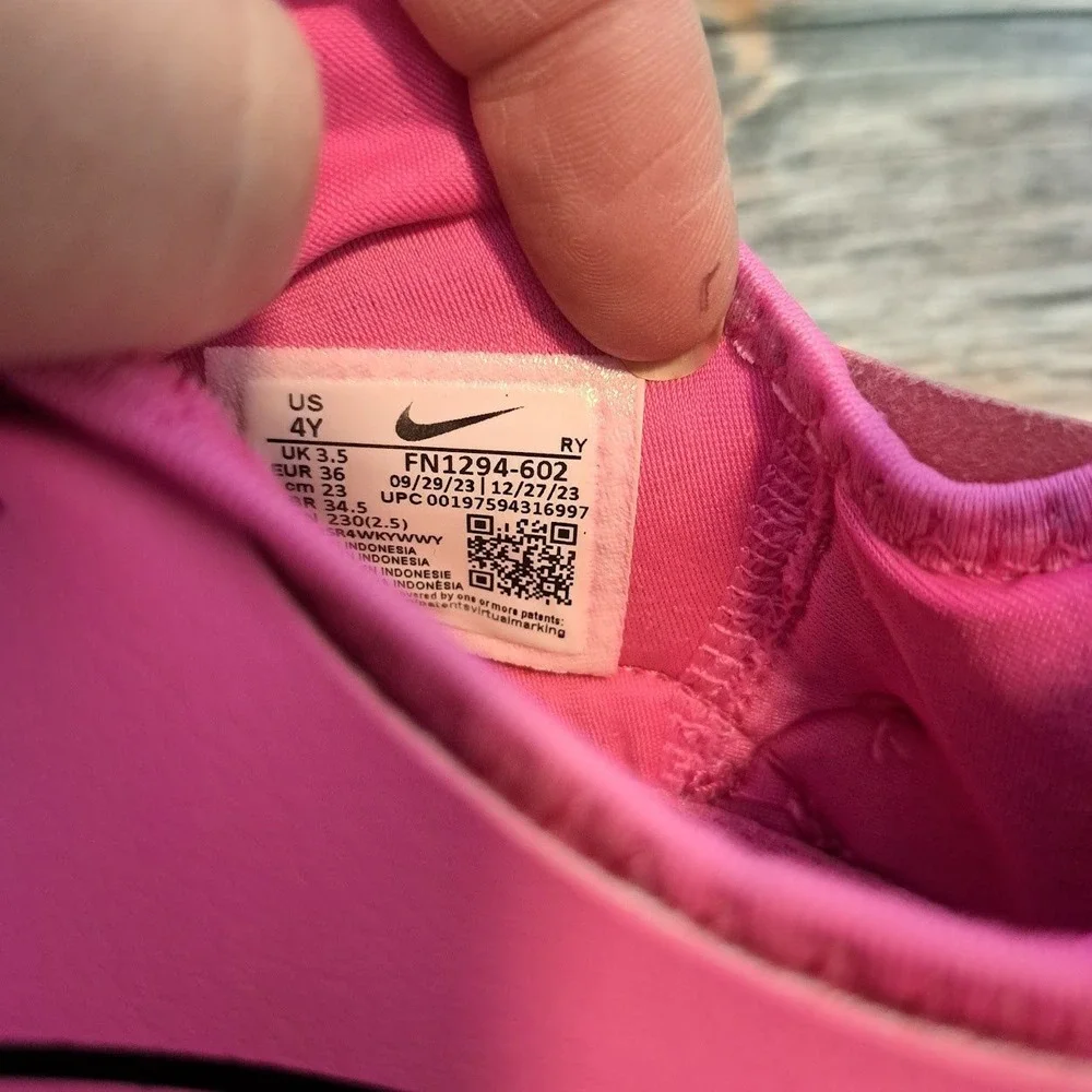 Nike Flex Runner 3 Kids Pink Black Slip On Running Shoes FN1294-602 Size 4Y